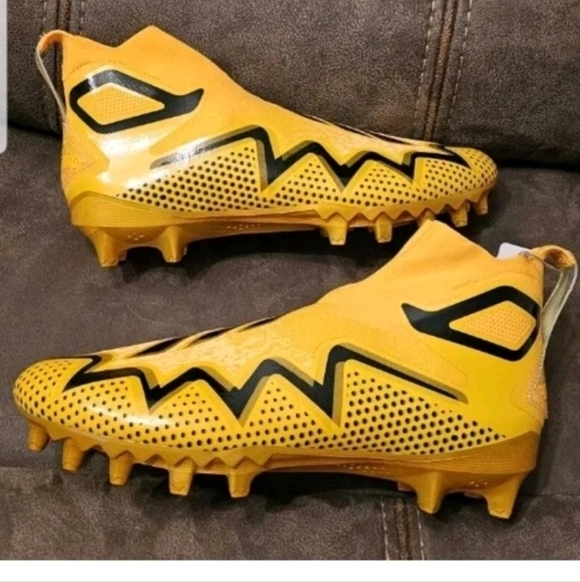 adidas Other - Adidas Primeknit Freak Ultra 22 Orange/Black Football Cleats GZ0469 Men 13.5 New
